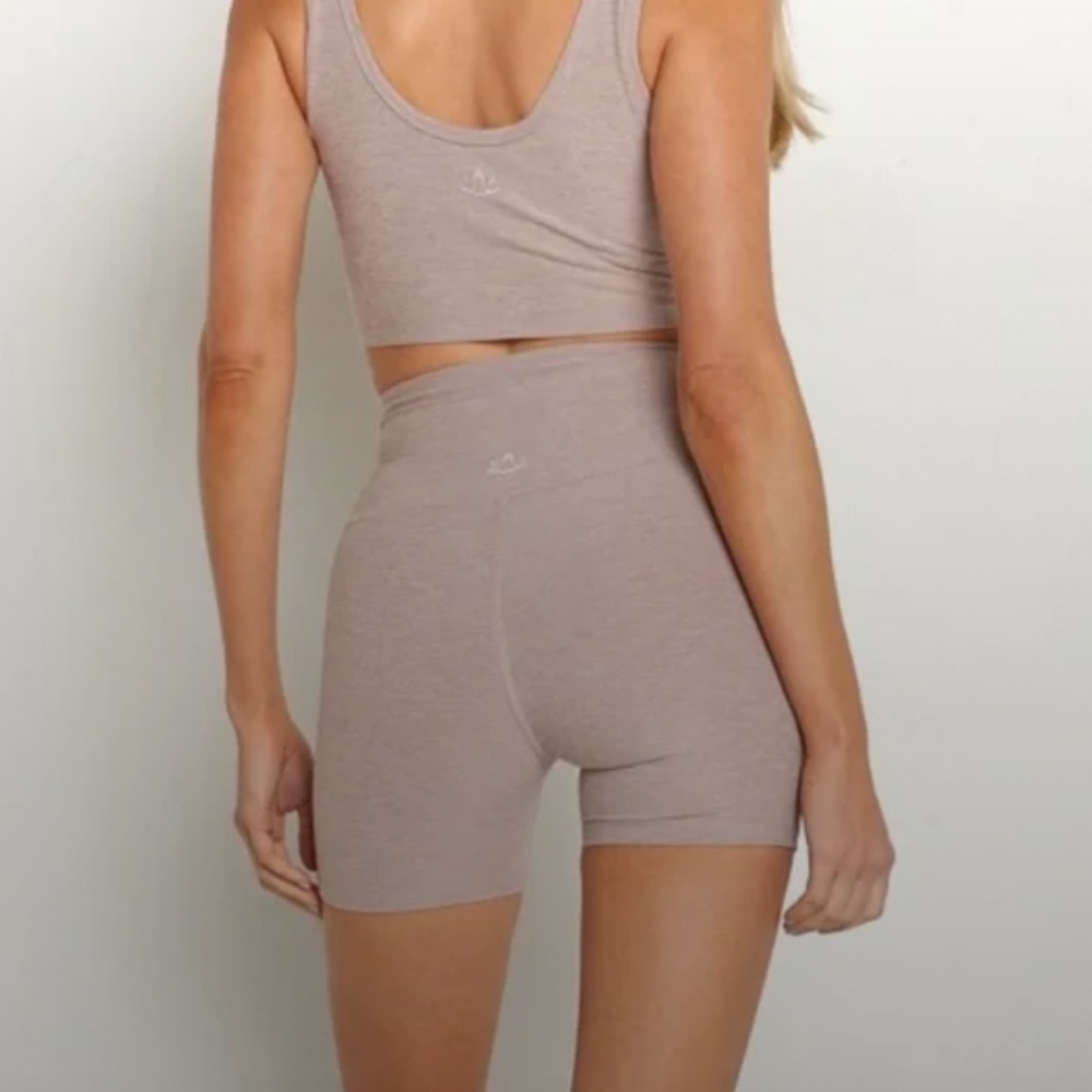 Beyond Yoga Spacedye Shorts (Large)